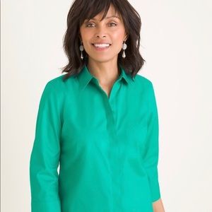 Chico’s button down wrinkle free women’s top